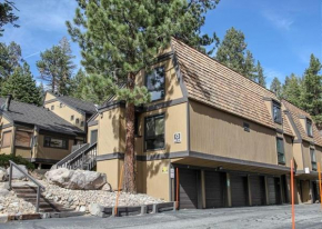 Two-Bedroom Apartment Mammoth Lakes
